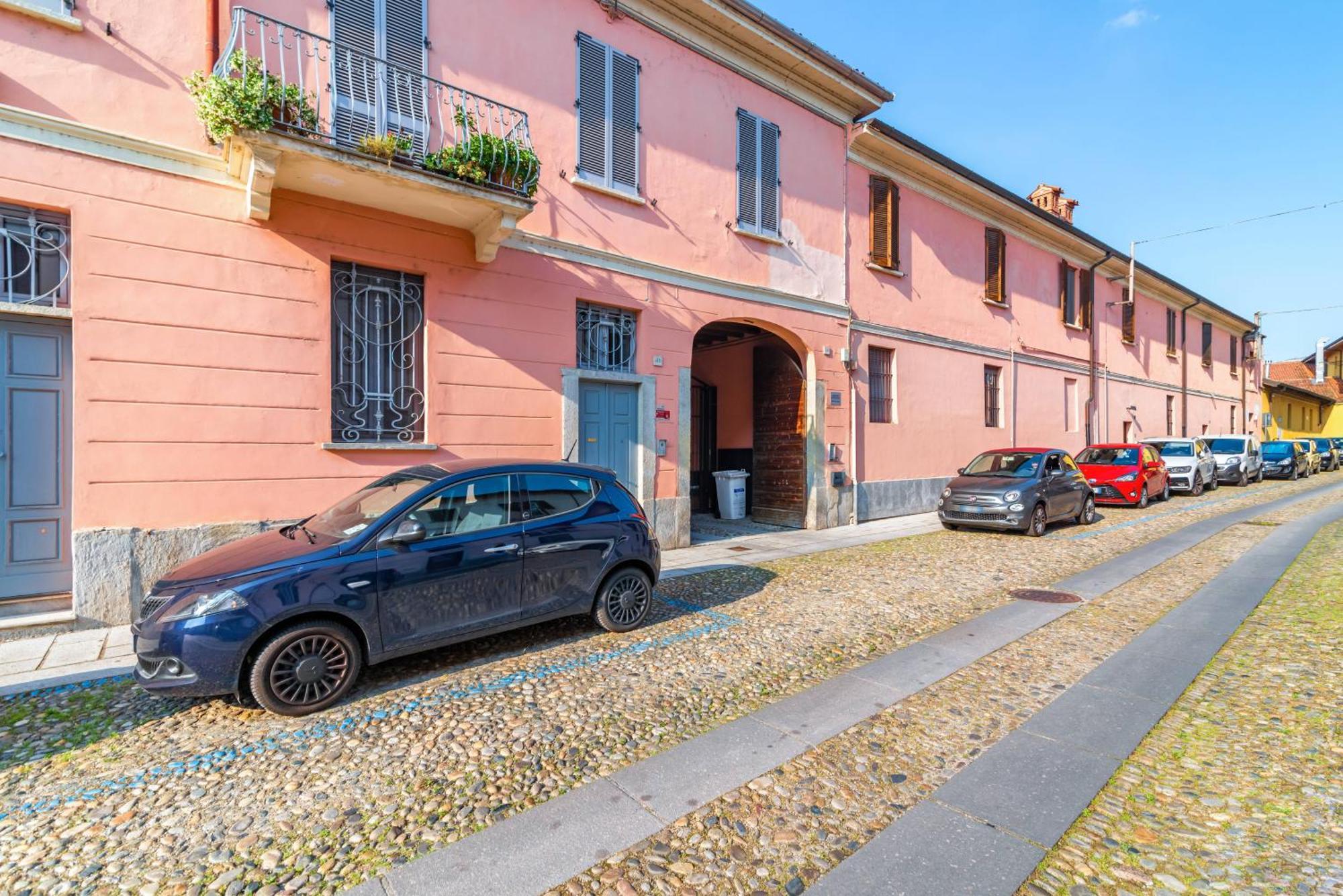 La Corte 48 - Pavia City - By Host4U Экстерьер фото