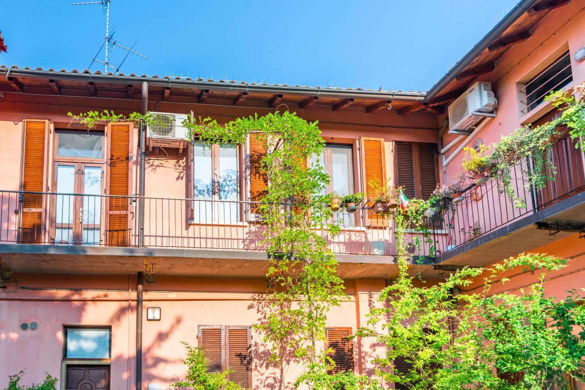 La Corte 48 - Pavia City - By Host4U Экстерьер фото